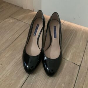 Stuart weitzman black patent pumps size 6.5